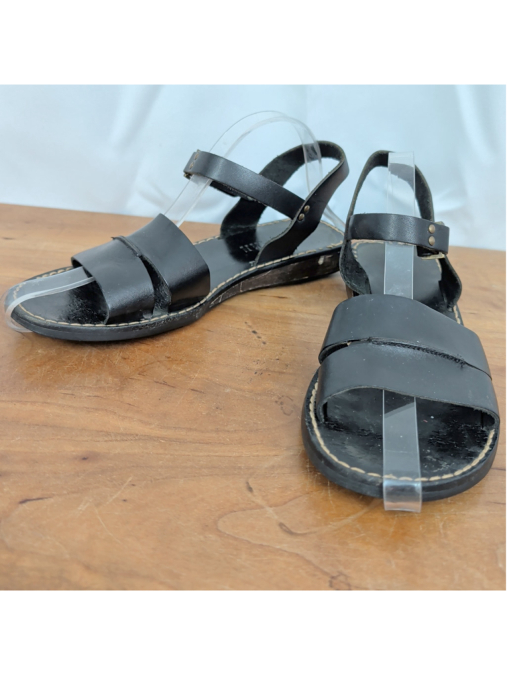 Ladies' Ralph Lauren; Lauren Black Leather Sandals Size 6B